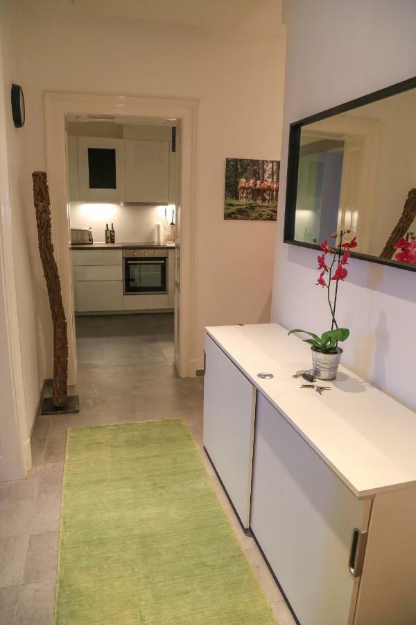 Lovely Apartment In The Heart Of Грац Екстериор снимка